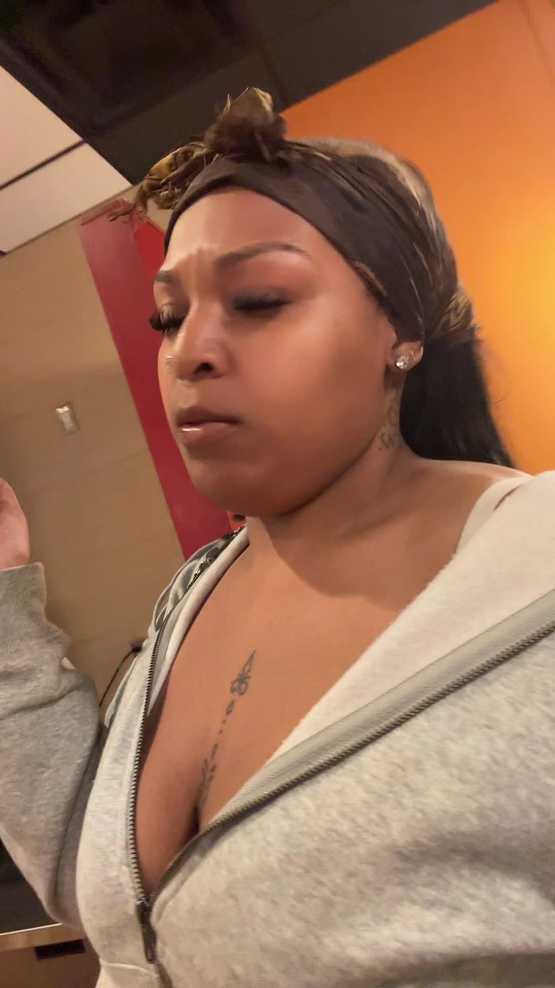 @Dk