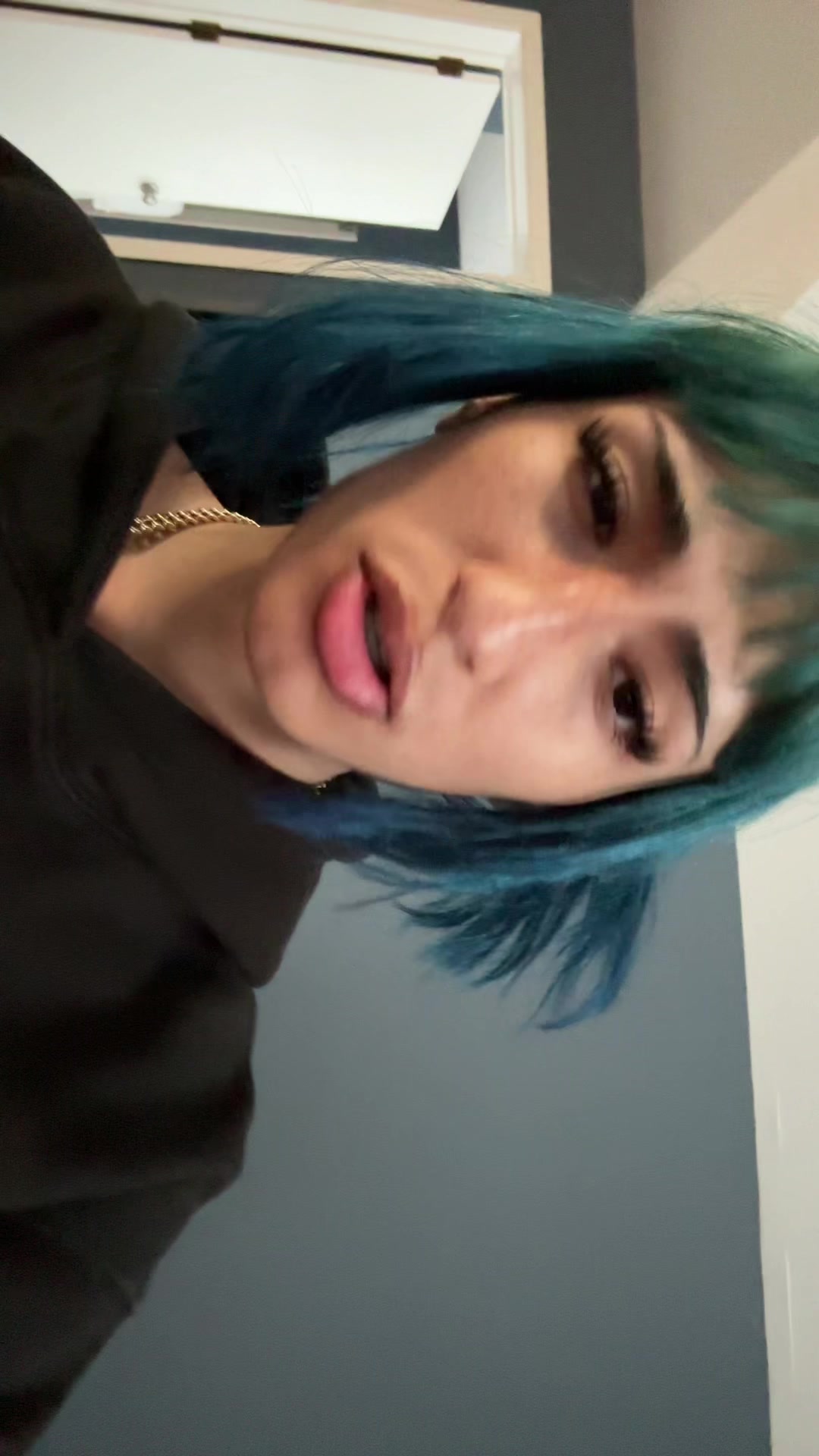 @≽ܫ≼