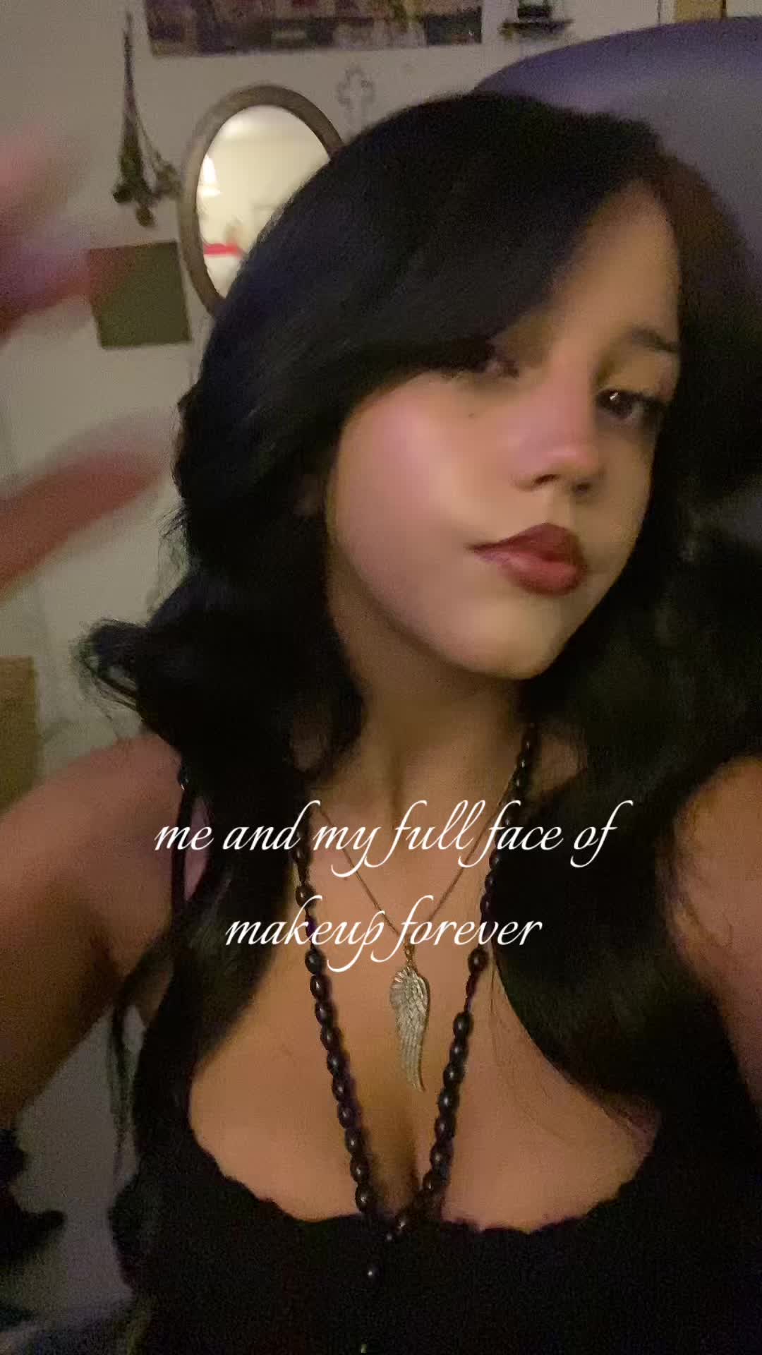 @𝜗𝜚˚⋆˚⋆𐙚｡melanie𝜗𝜚˚⋆˚⋆𐙚｡