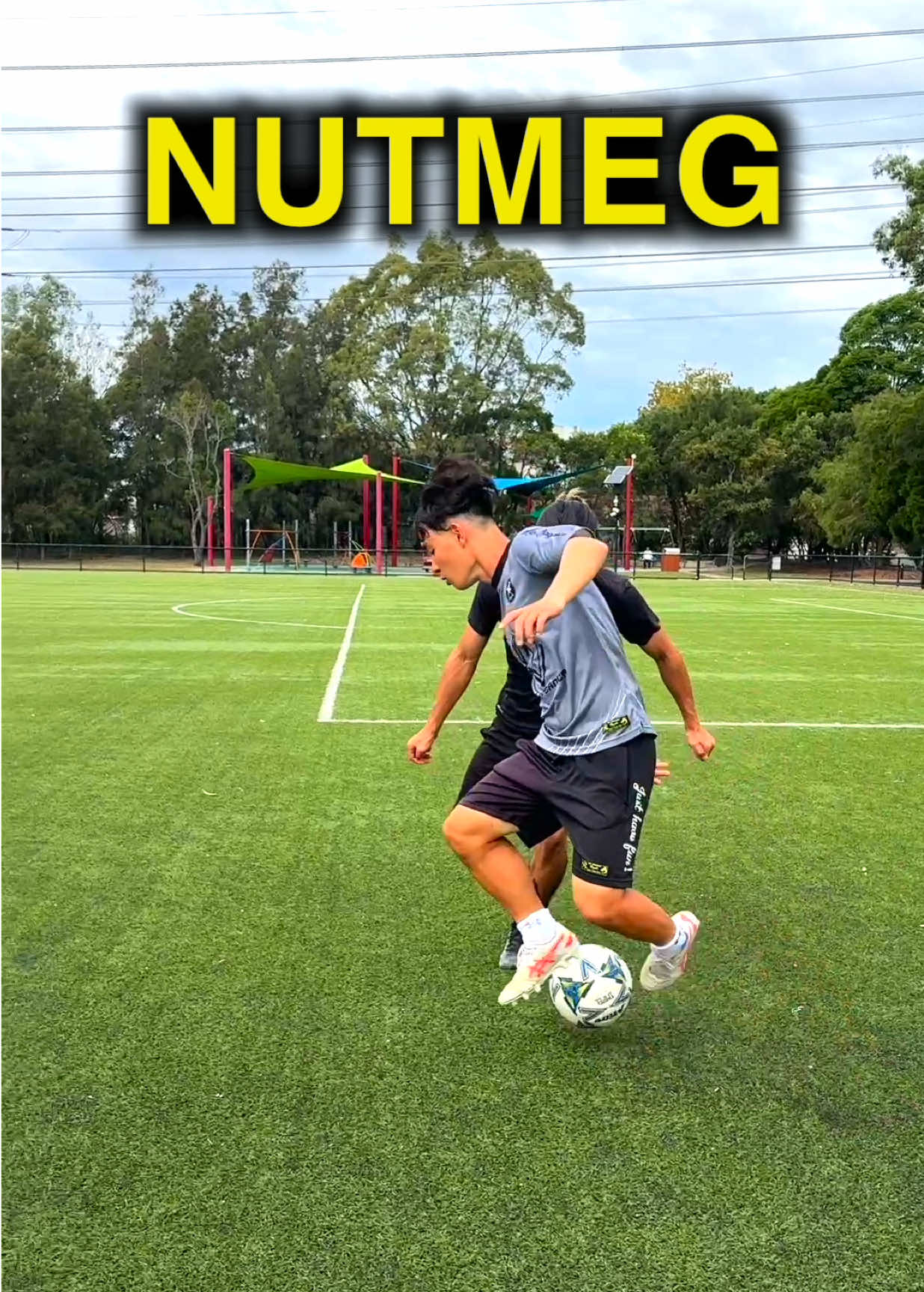 @KEI⚽️REGATE DRIBBLE SCHOOL