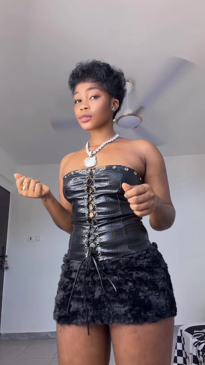 @Anita🦋
