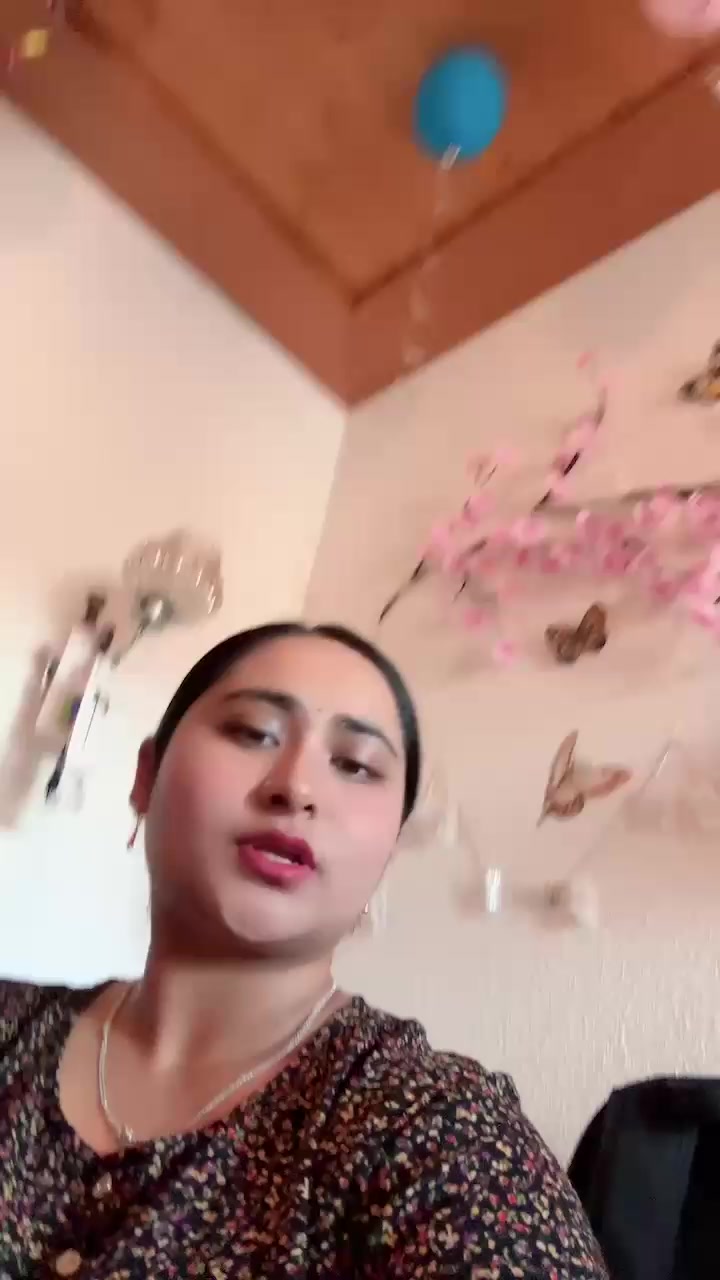 @BhUnTi❣🤭🦋
