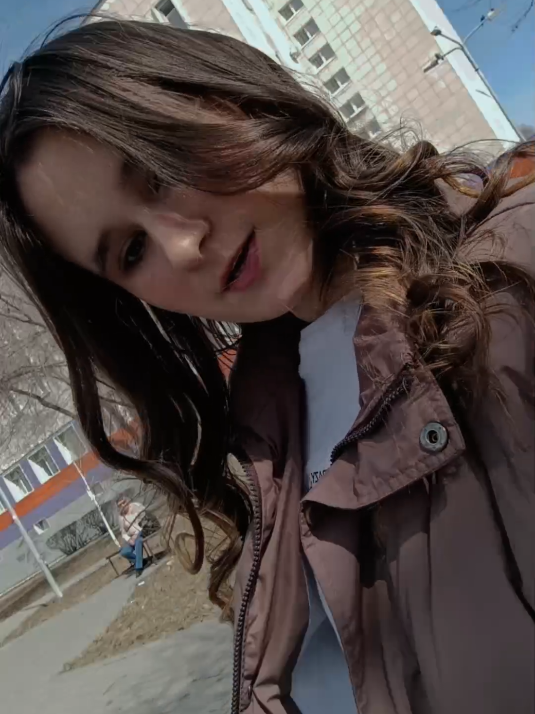 @elliskas20
