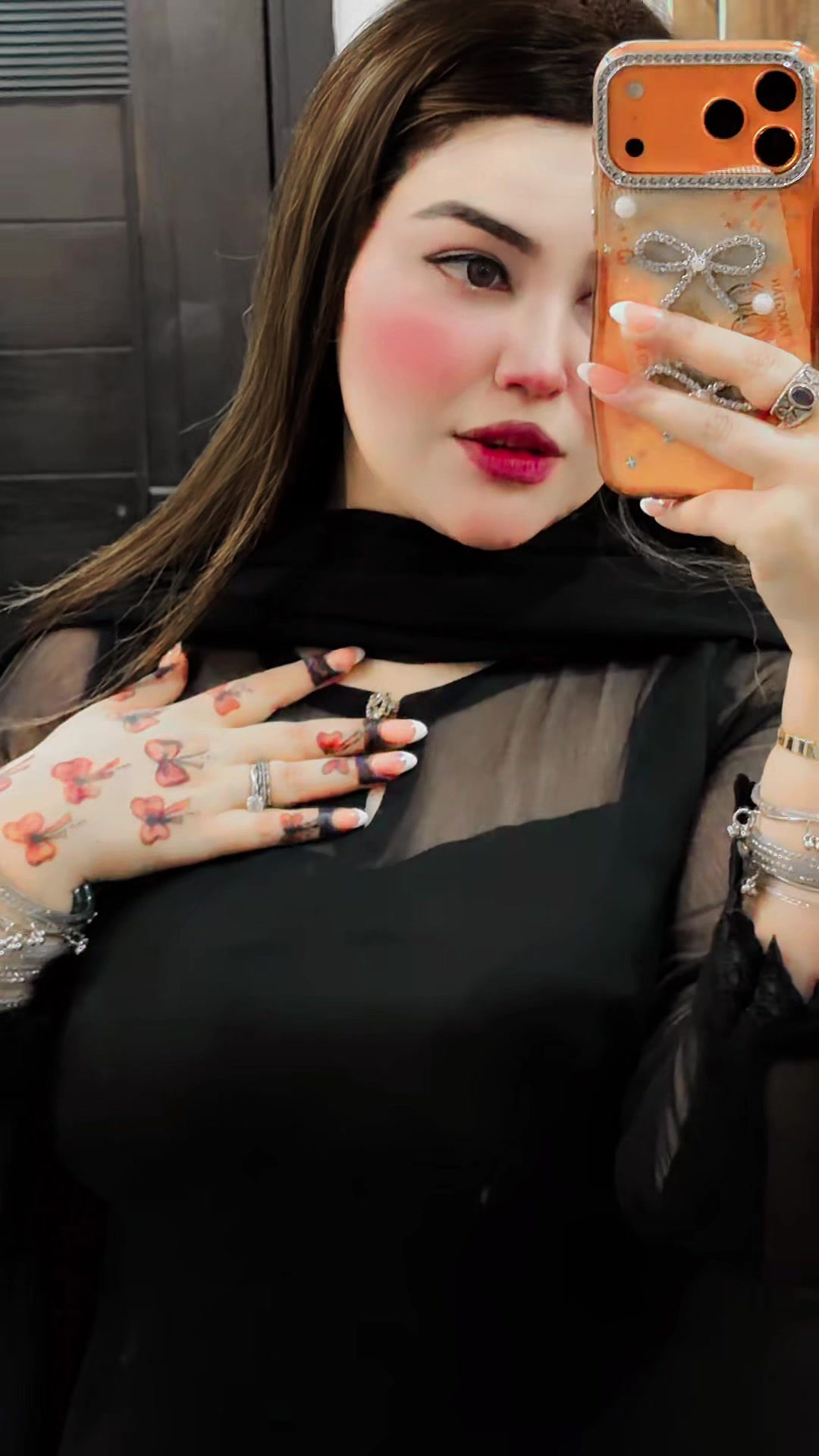 @Kitty Cheeks👄