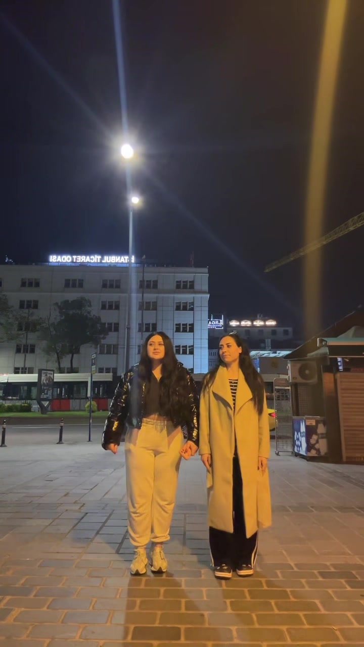@kubrakartalliveeee