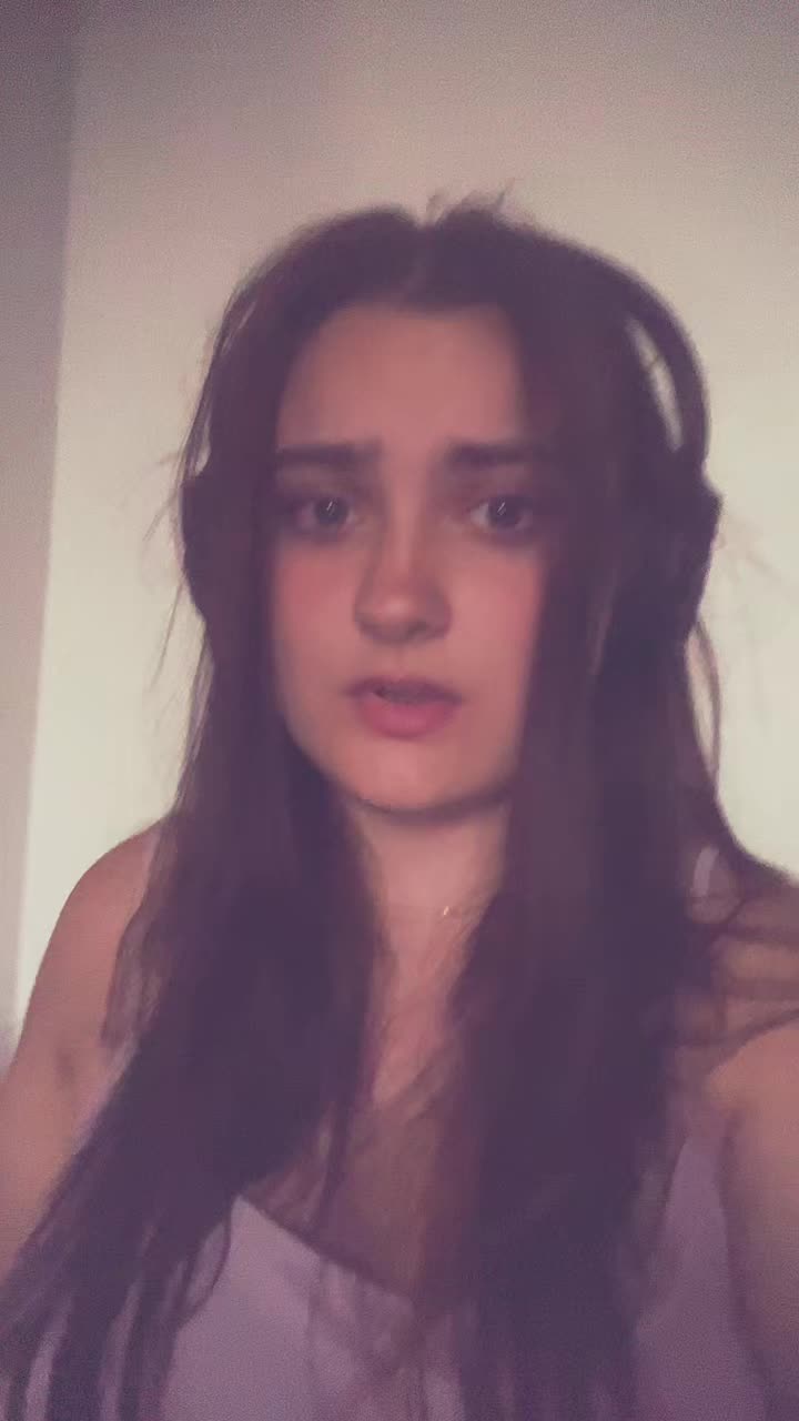 @Ariana_222