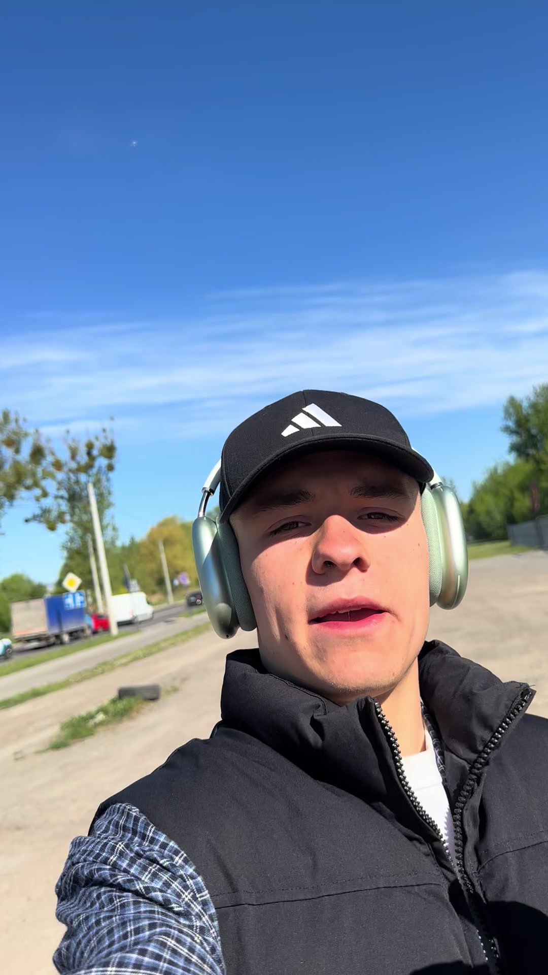 @Назар Донцов