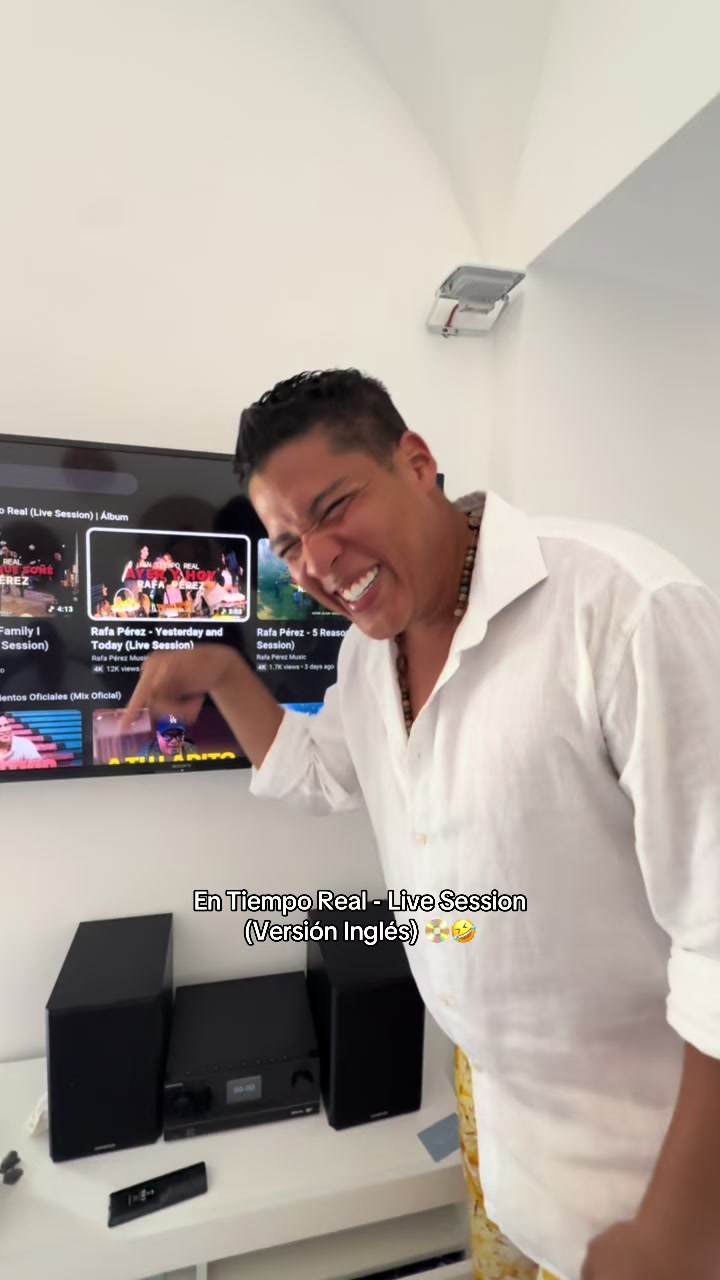 @Rafa Pérez • Vallenato