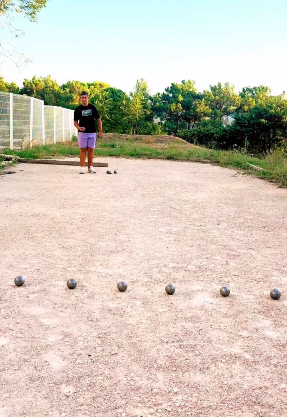 @Loni petanque