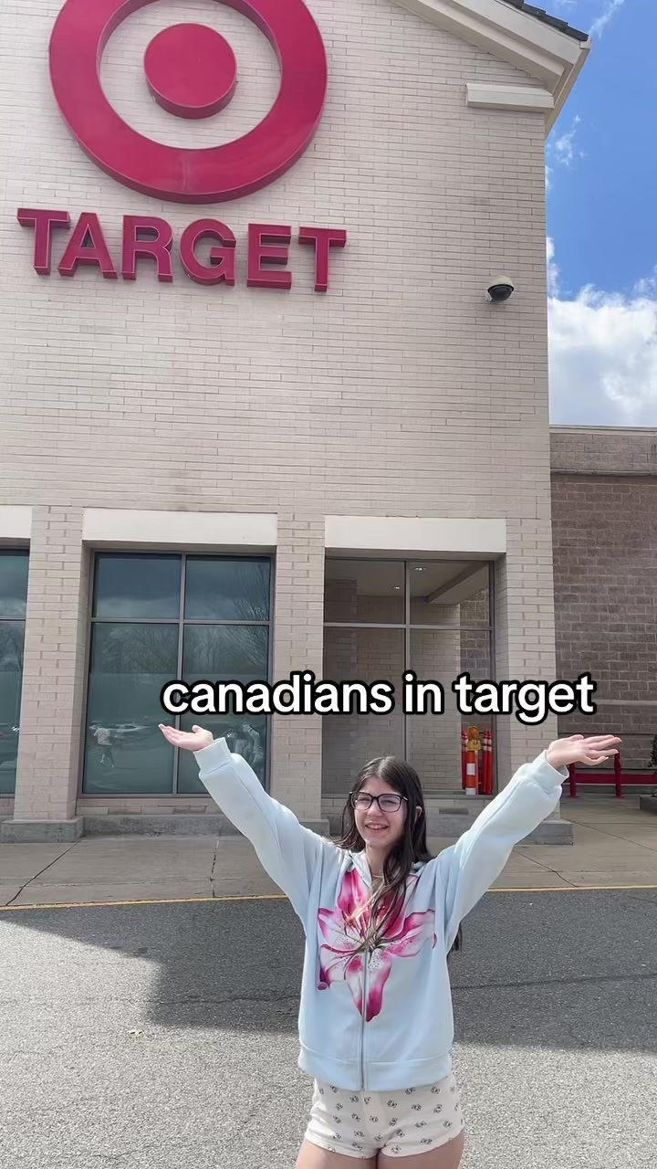 @𝒮𝑜𝓅𝒽𝒾𝒶 𝒩𝒾𝓀𝒾