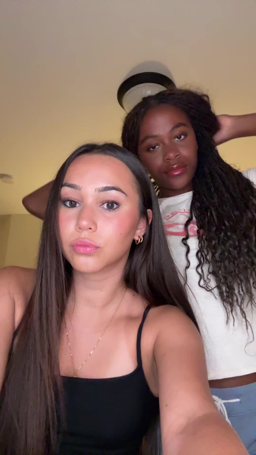 @lili