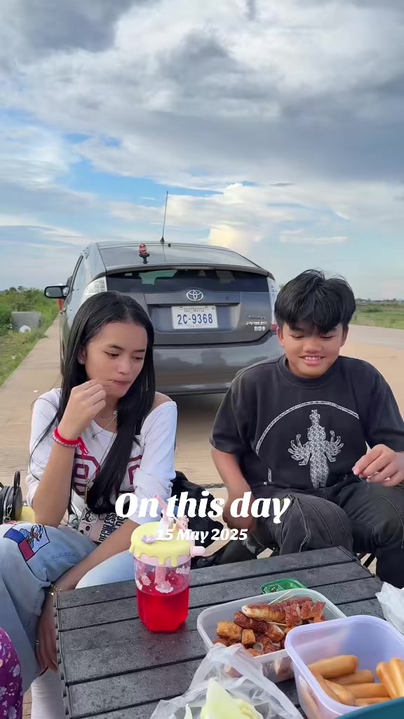 @ម៉ាក់ម៉េងឡុង ម៉េងលី