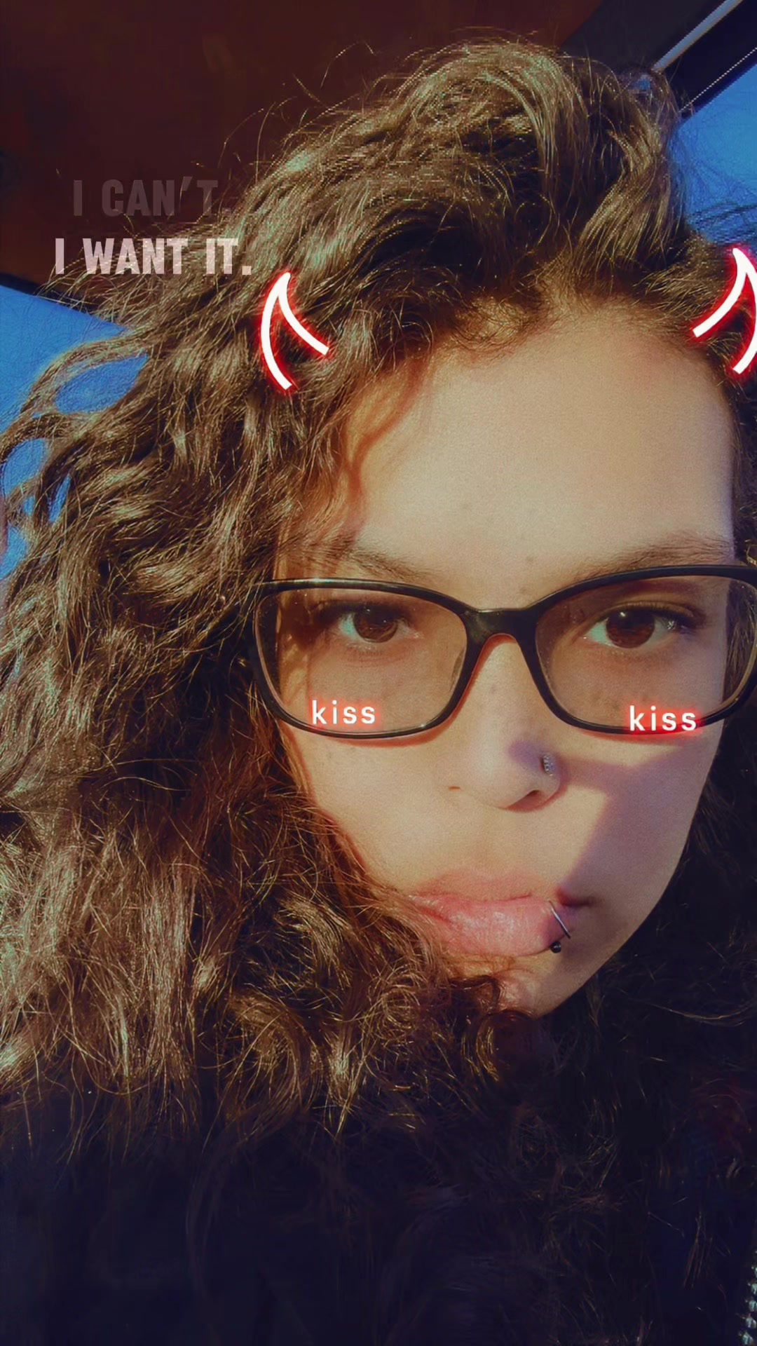 @😈