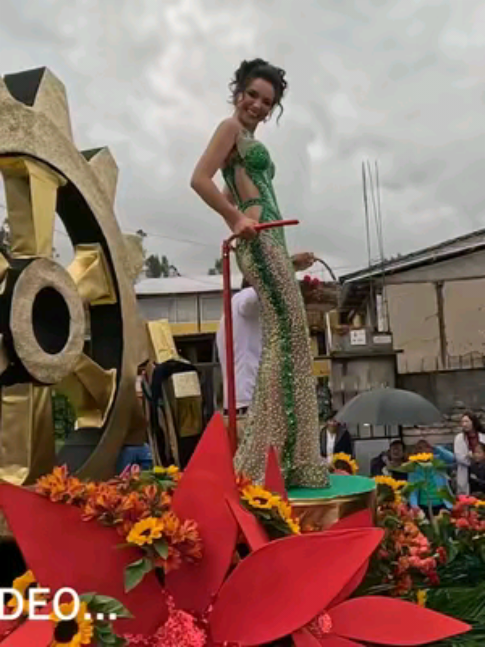 @Luis Caiza (VIDA Y AVENTURA)