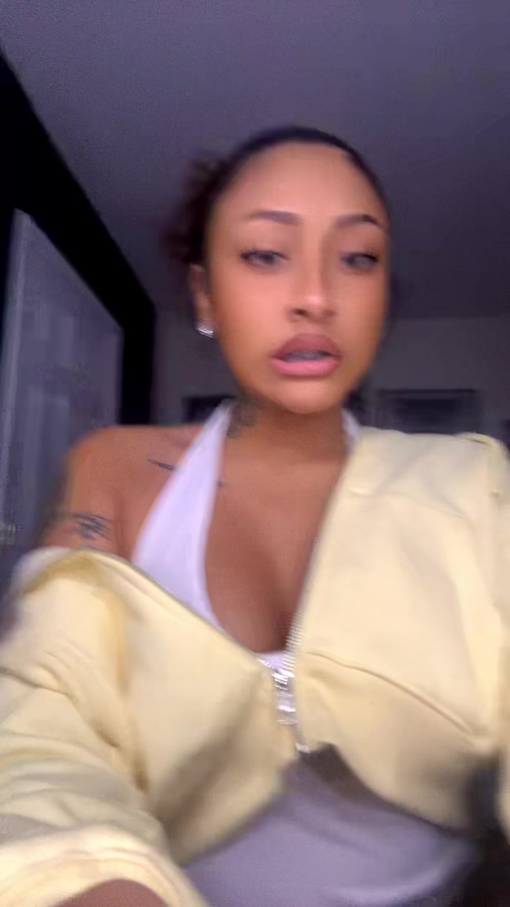 @NaeNextDoor😈