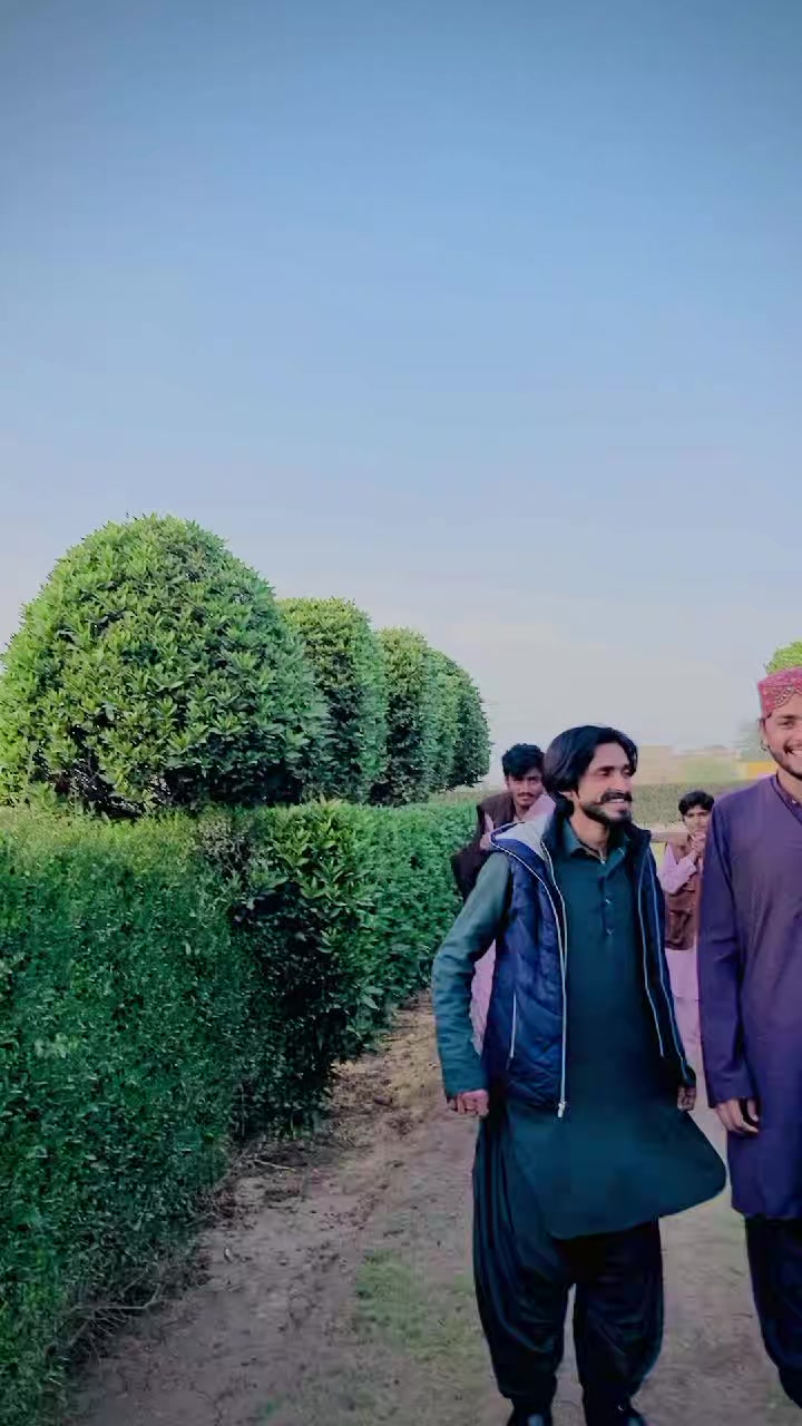 @︻╦デ╤━╼یا مخلص تھی یا یار نہ سڈ