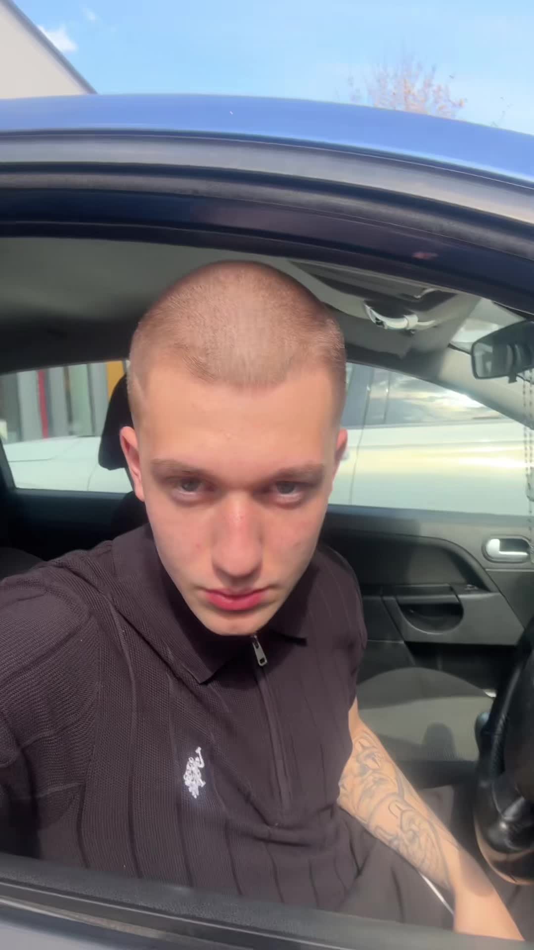 @Aresik__