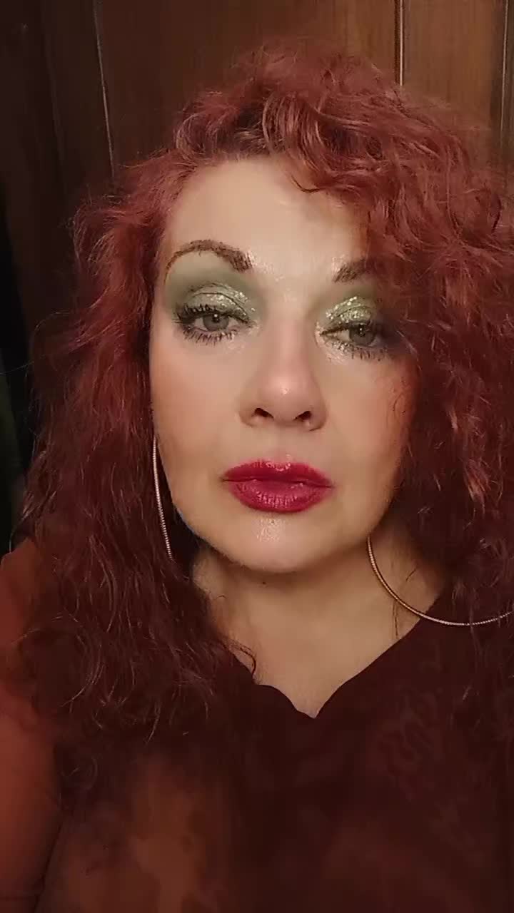 @jessicarizzoreal