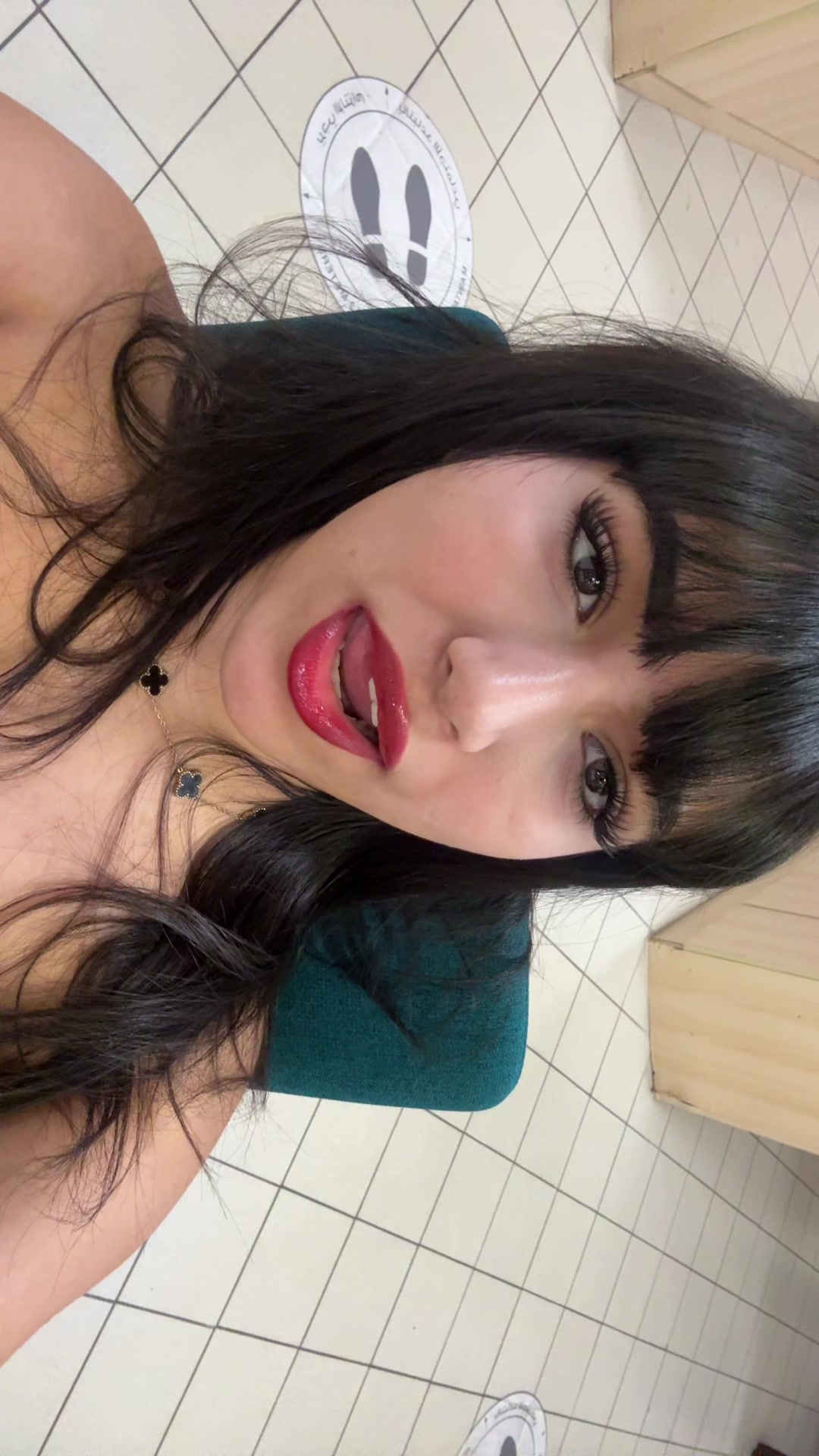 @Aya