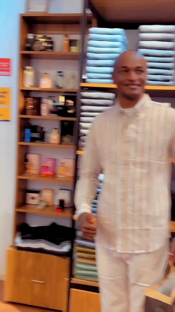 @Usherwats45
