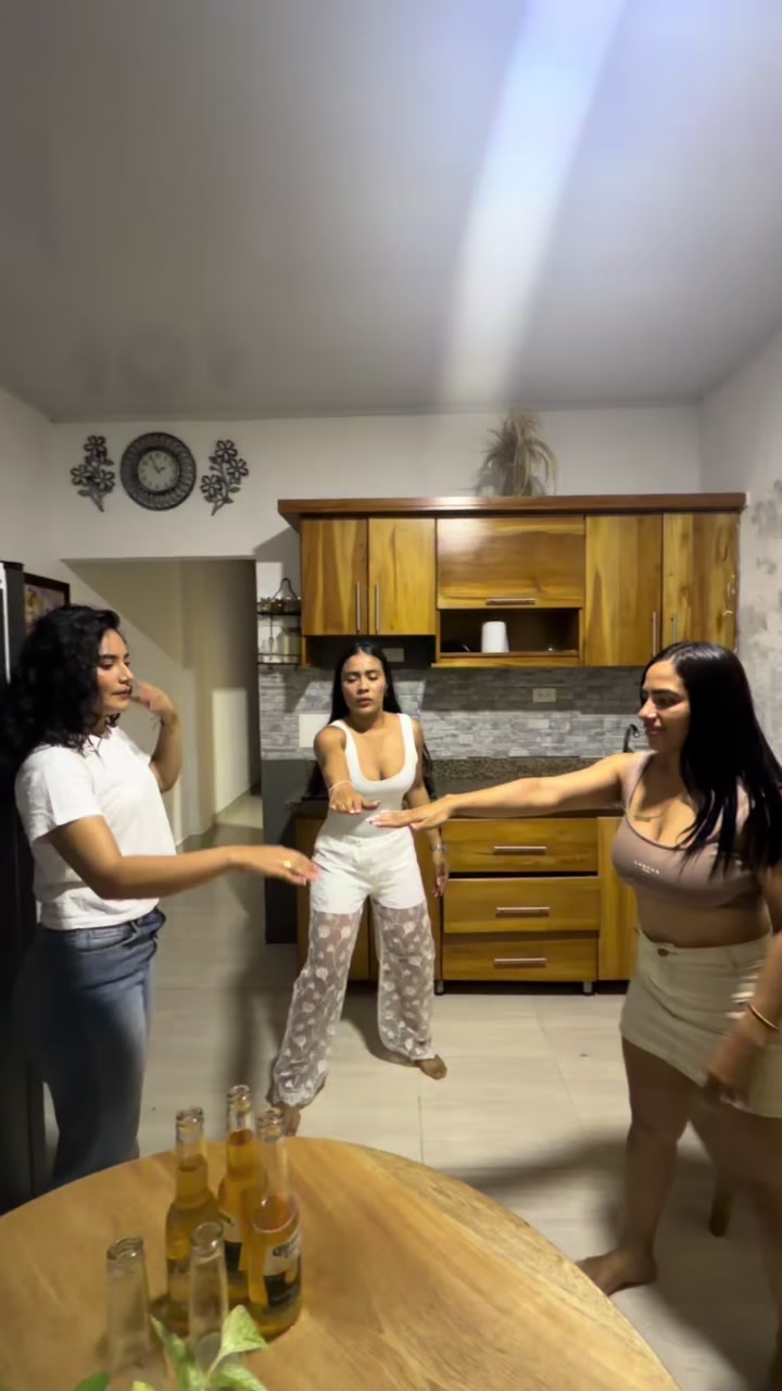 @Alejaaa
