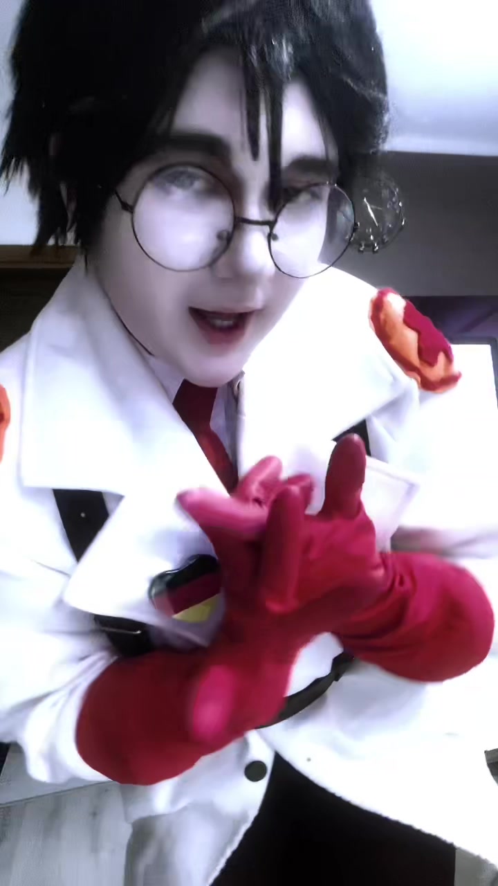 @John-・:*+.🏳️⚧️💠🍊🍆@