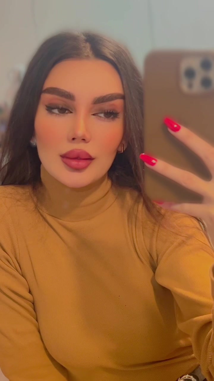 @Elaaaa_guzlu