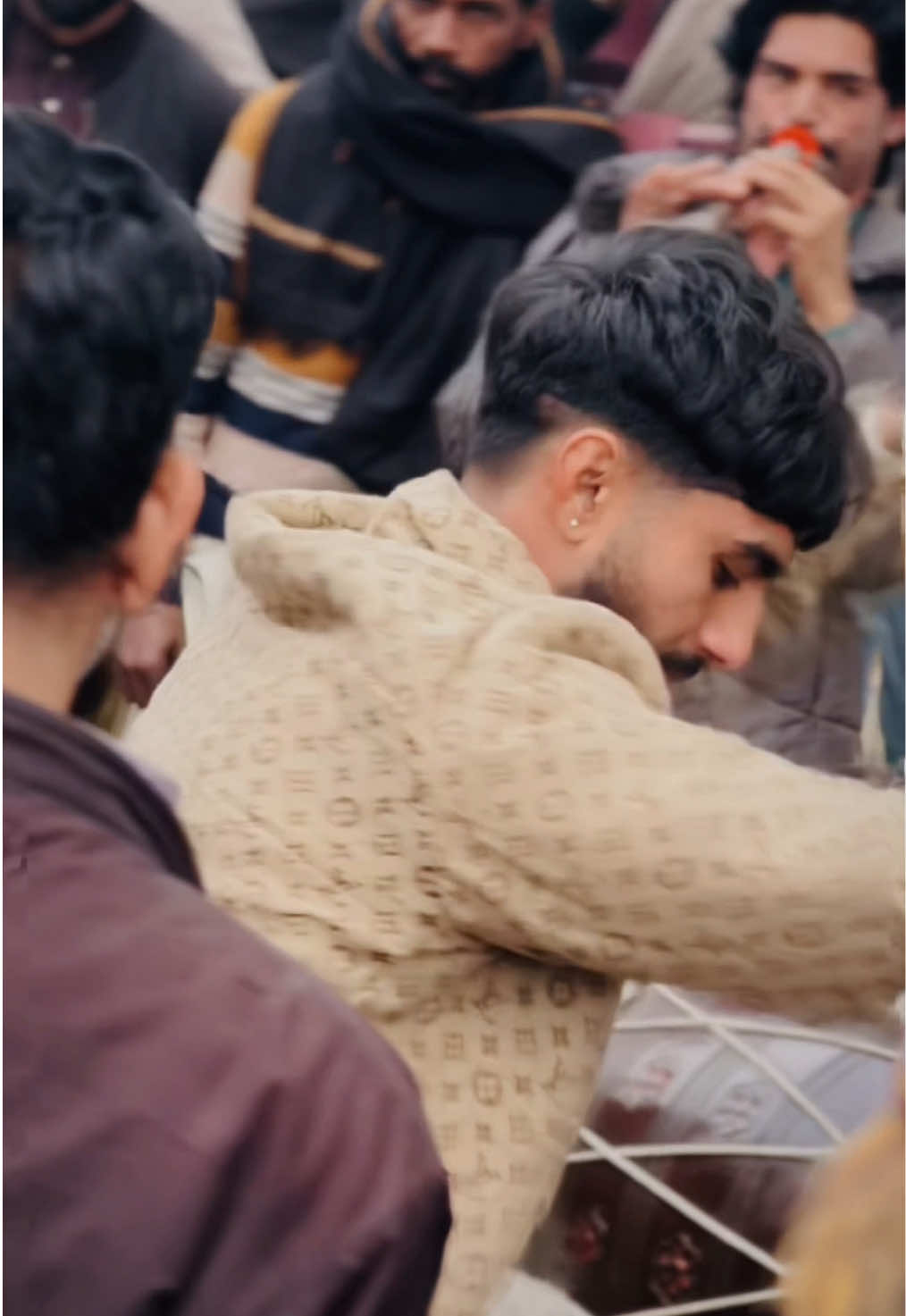 @Sʜᴇʀᴀᴢii 🇵🇰