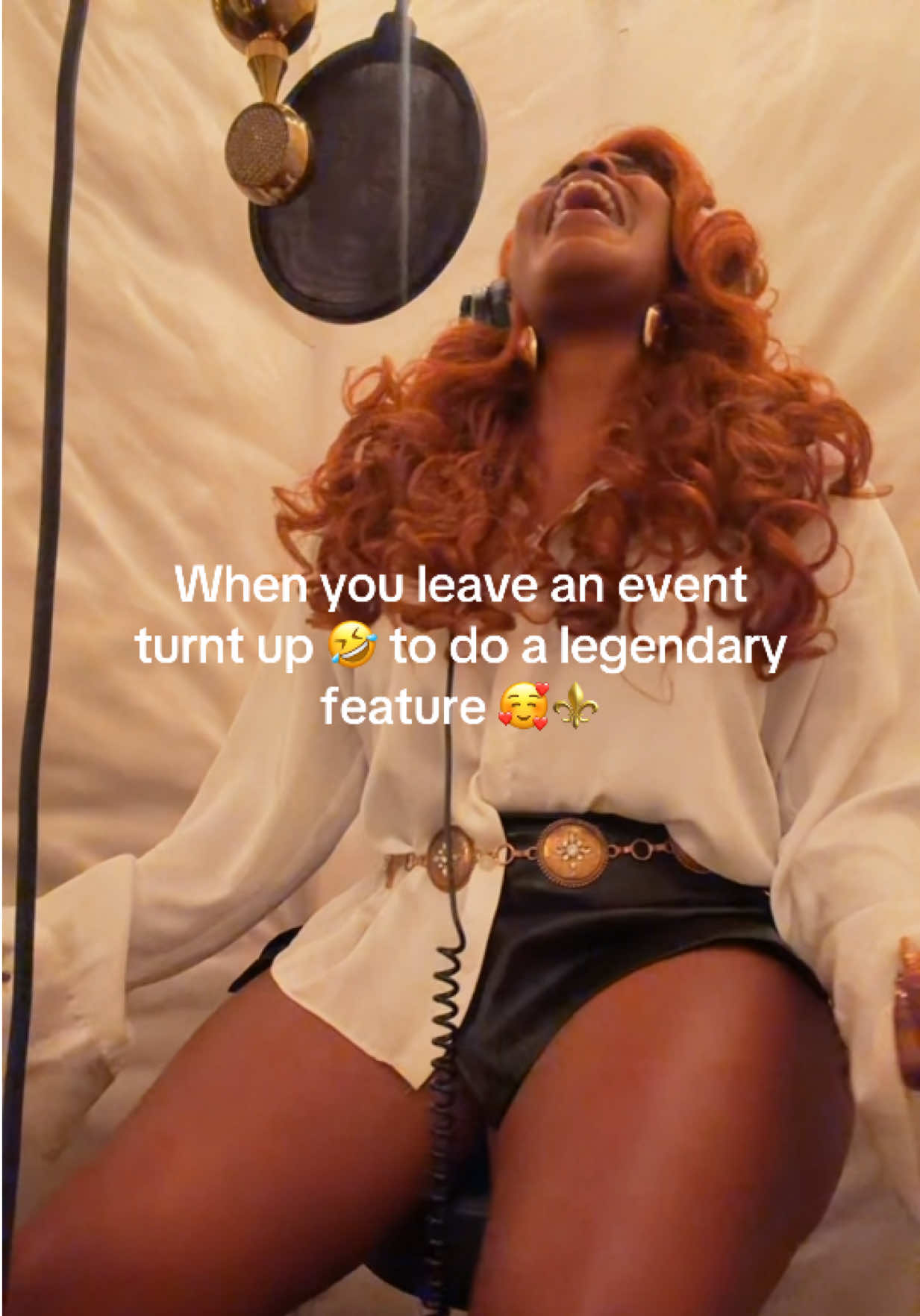 @Whoisdenisia