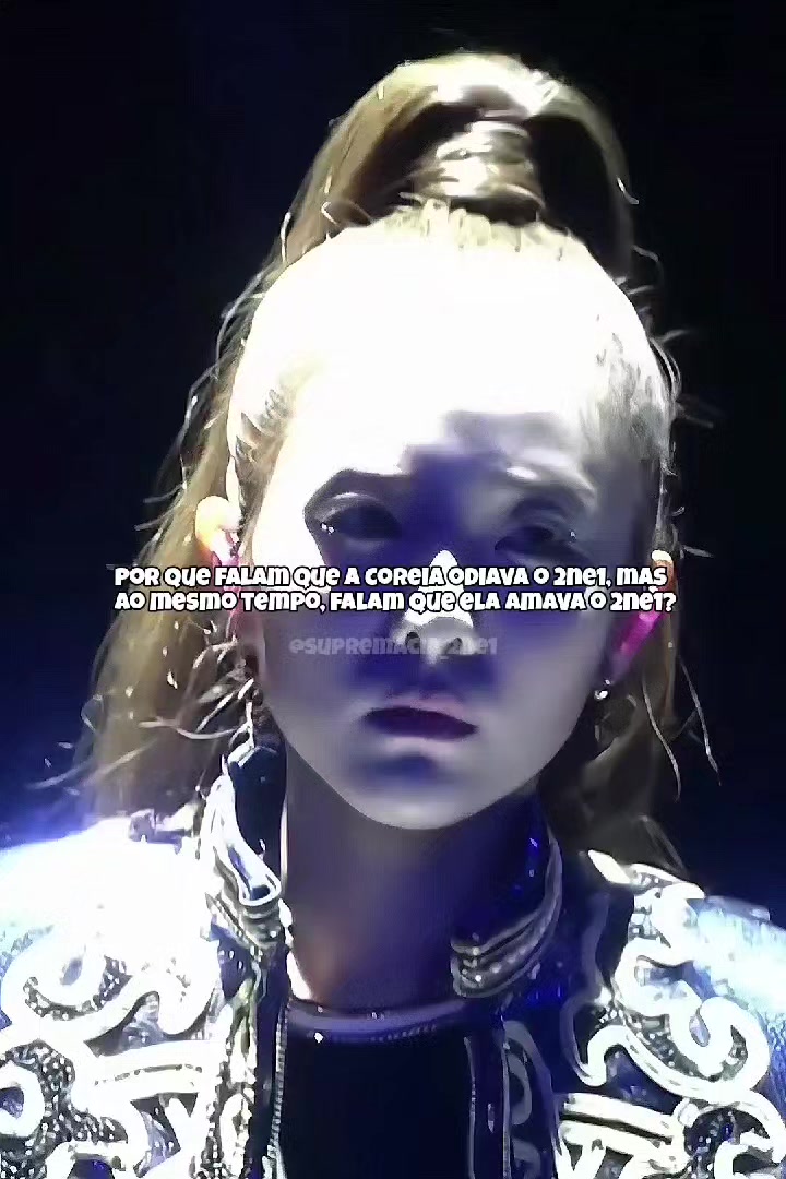 @2NE1 IS BACK, BITCH. ⁴