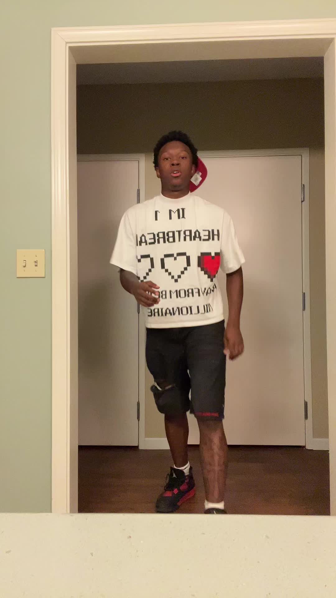 @useruno