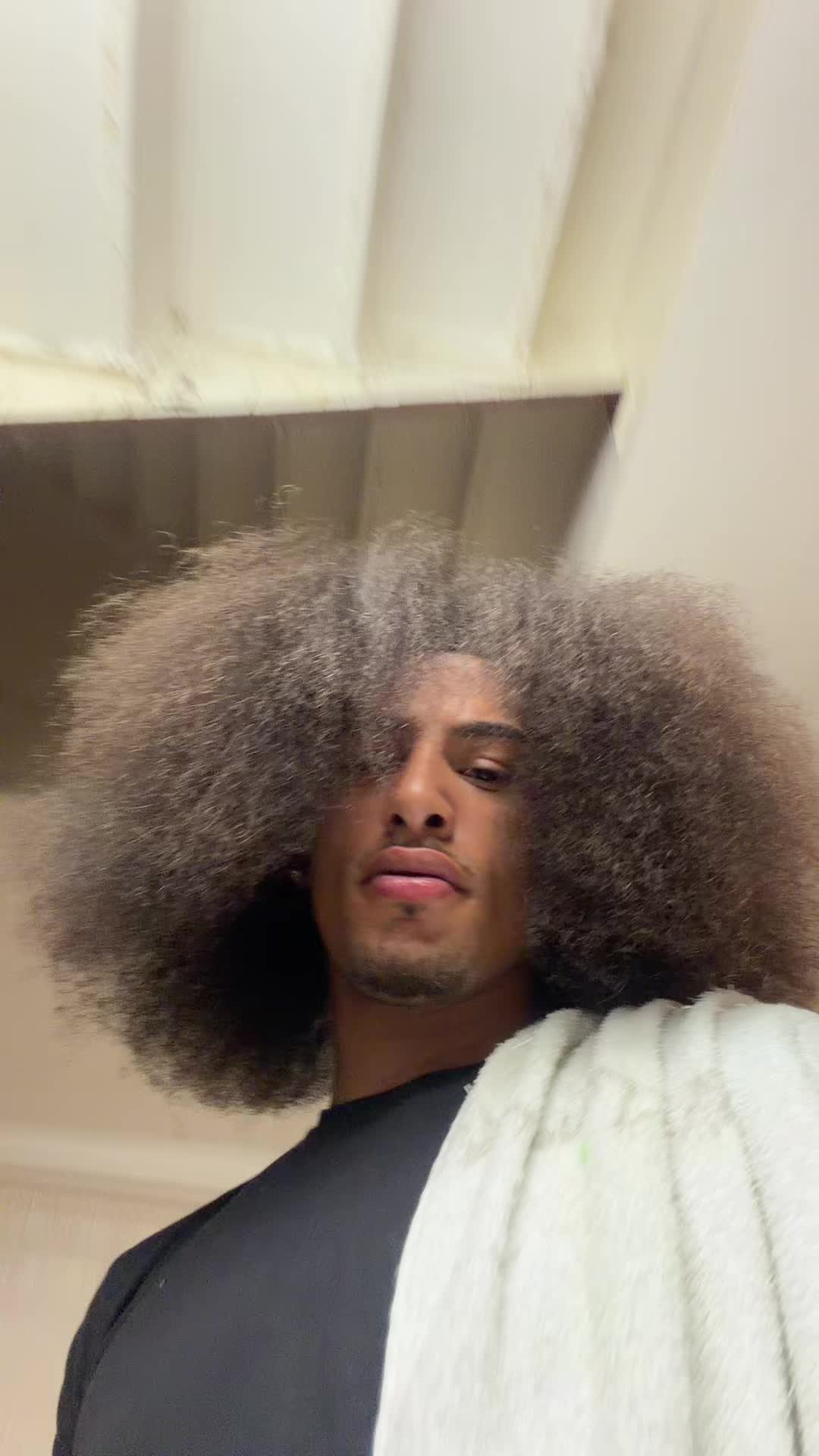 @Theylovedwills🦦