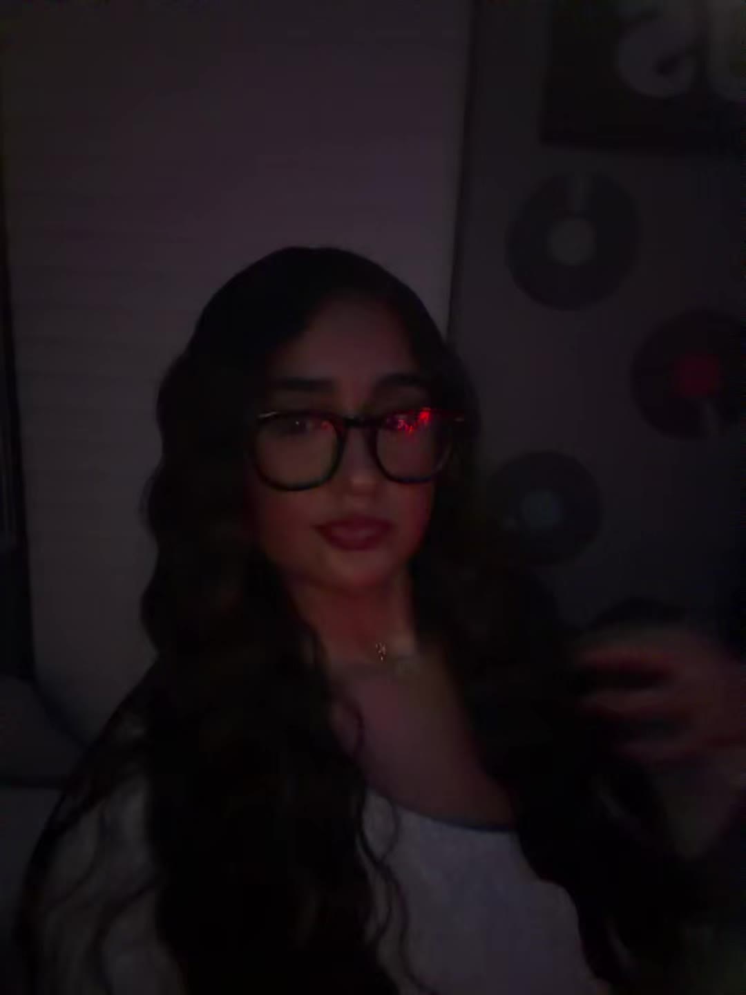 @️