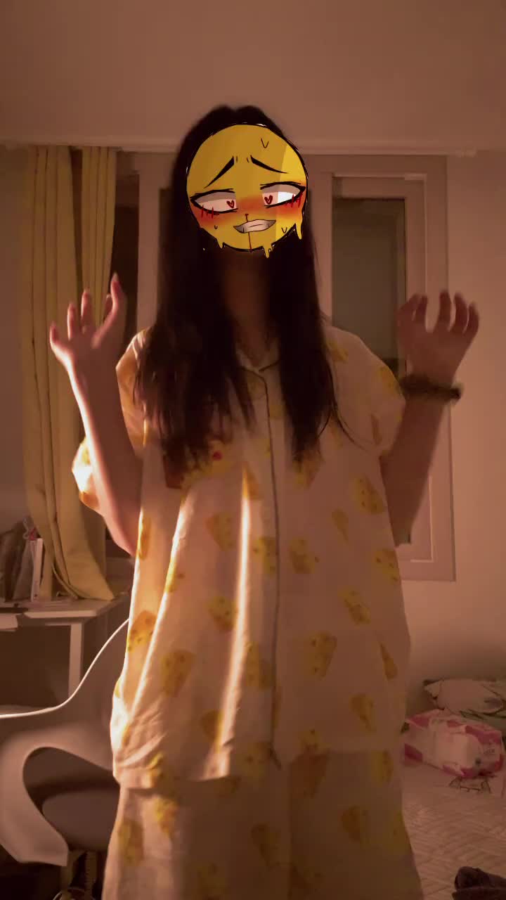 @๐ฐ๐๐๐ฅ