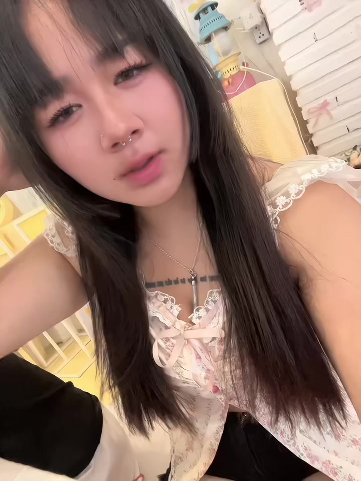 @เบนซ์ ฯ.💜🕸️🧿