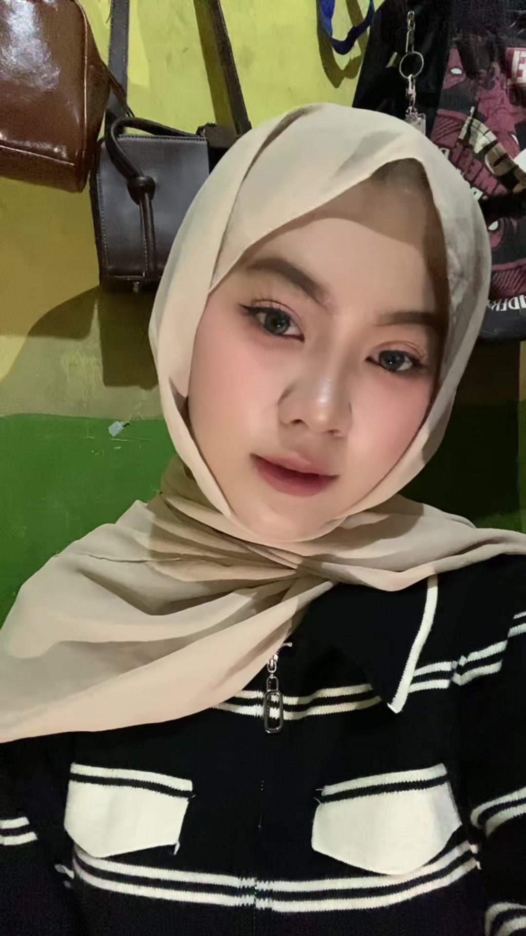 @ูููู๐ฆ