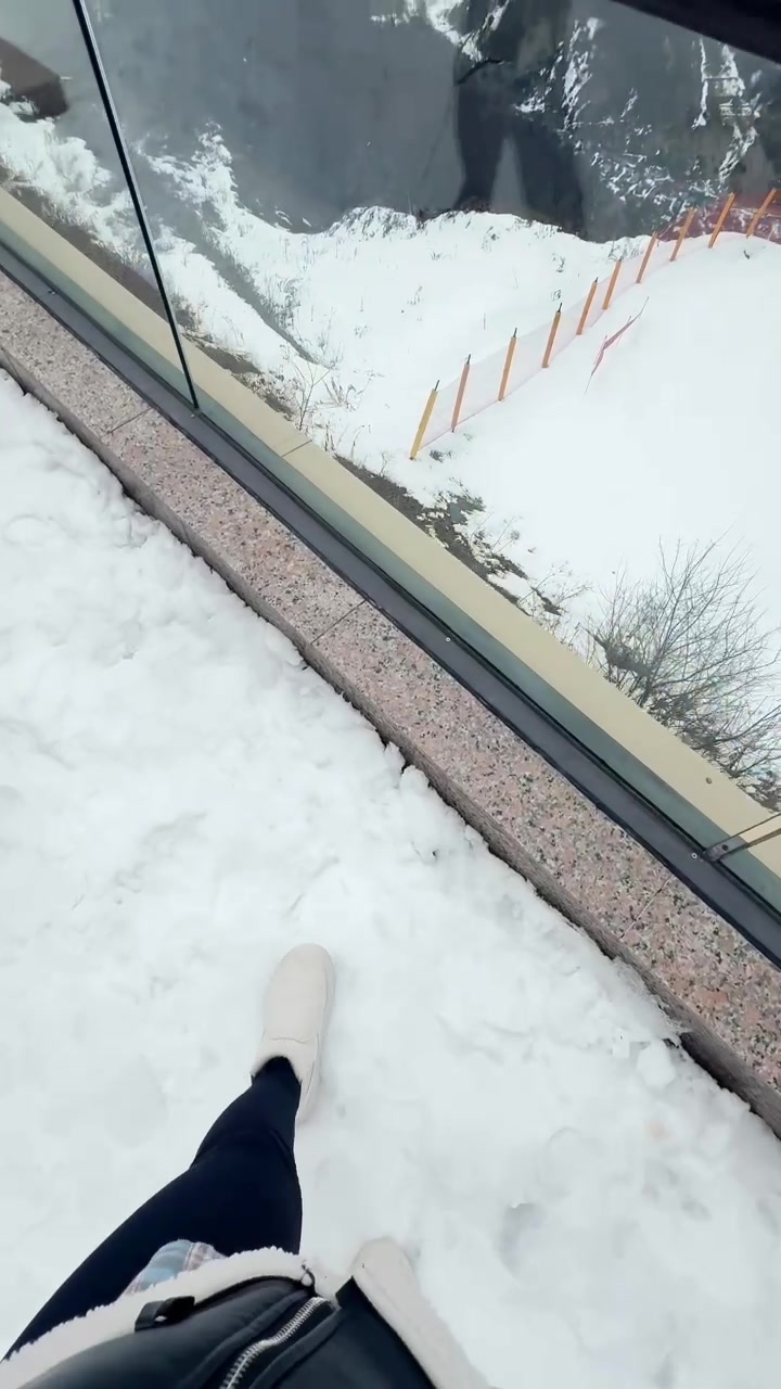 @๐ธ๐๐ข๐๐ก ๐๐๐๐ข๐ธ