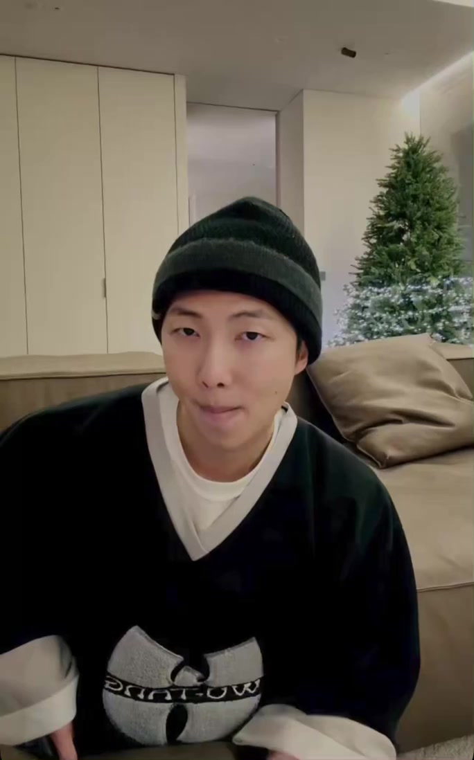 @RM