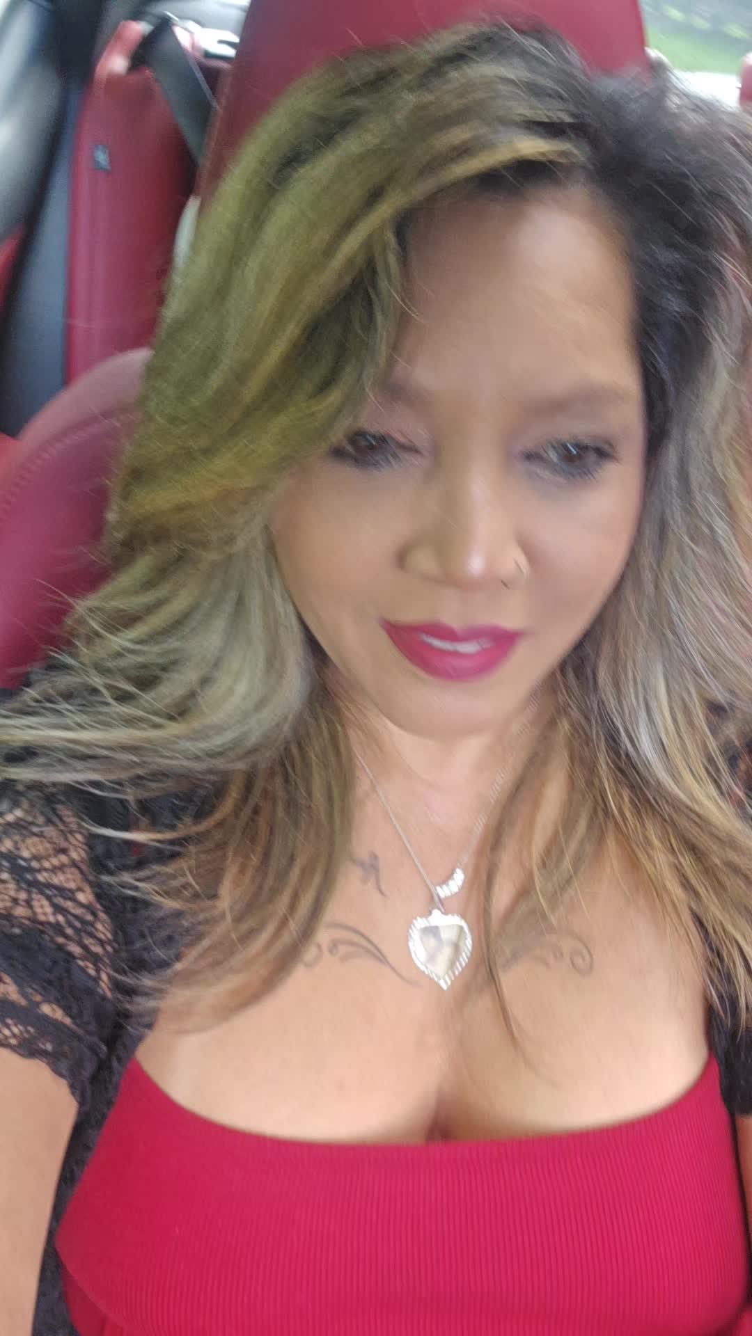 @Linda Sue/Thaisue