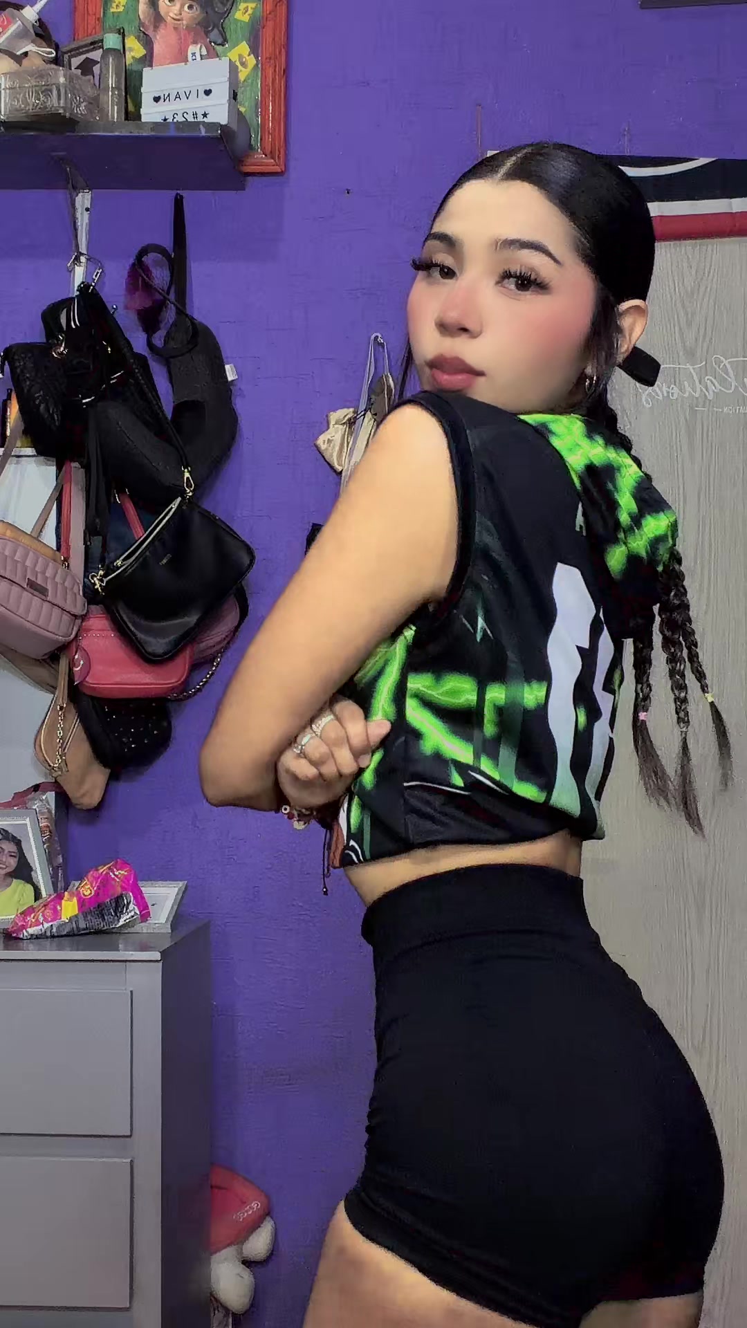 @𝓛_𝓢𝓪𝓵𝓲𝓷𝓪𝓼🤎🏈