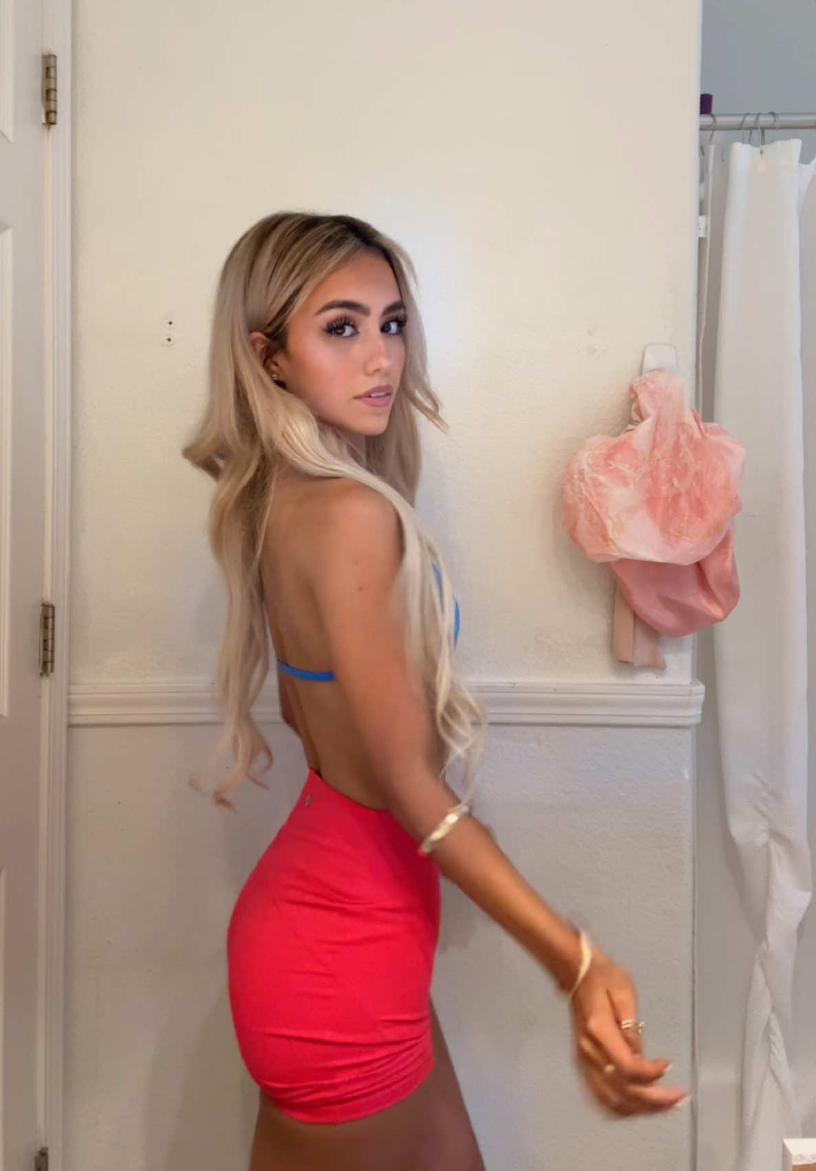 @anjelena