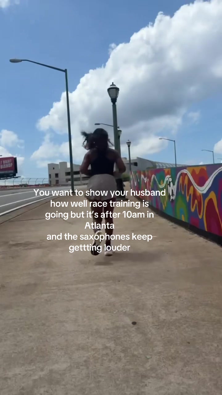 @Chrystalia