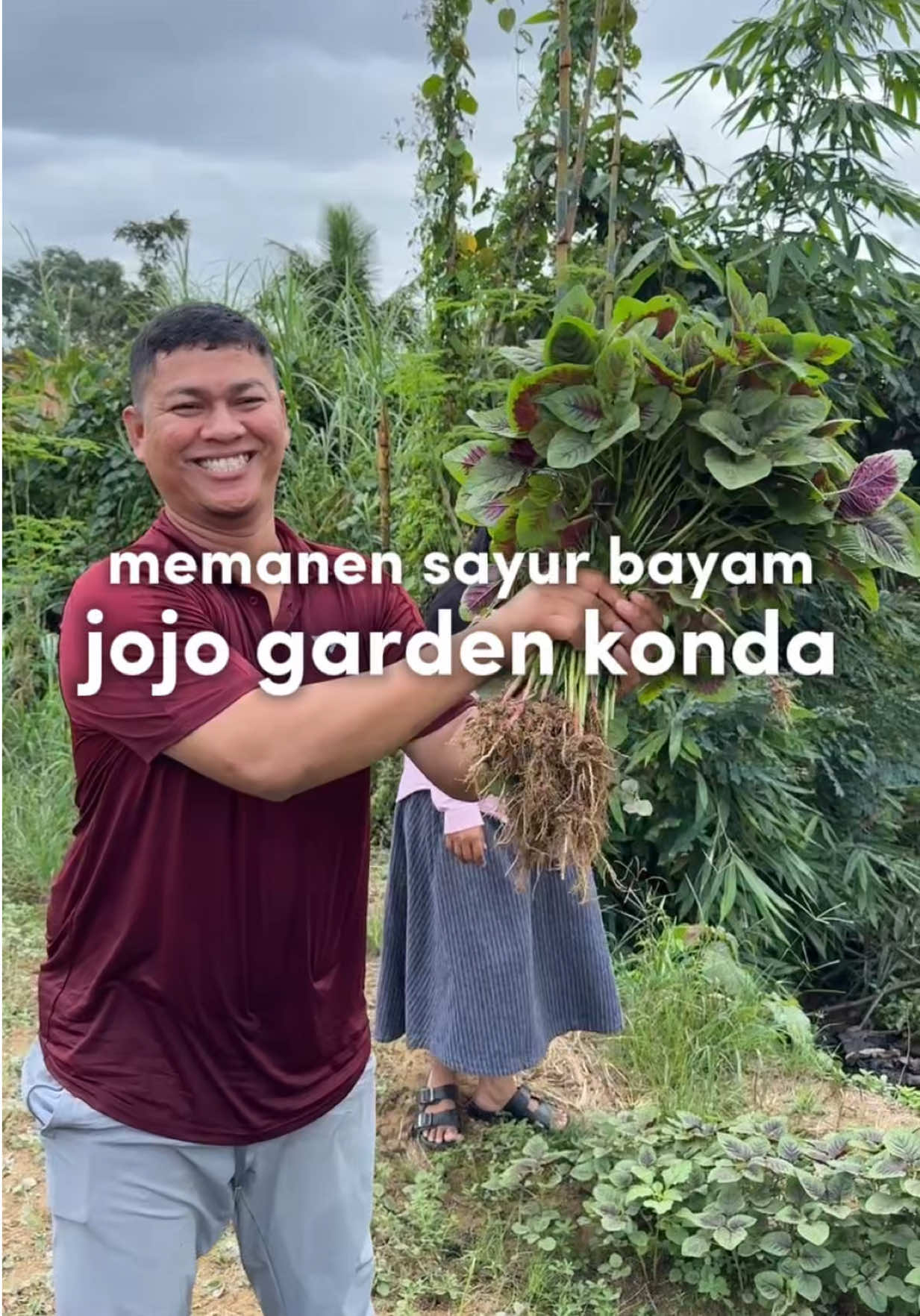 @suka review tempat hits