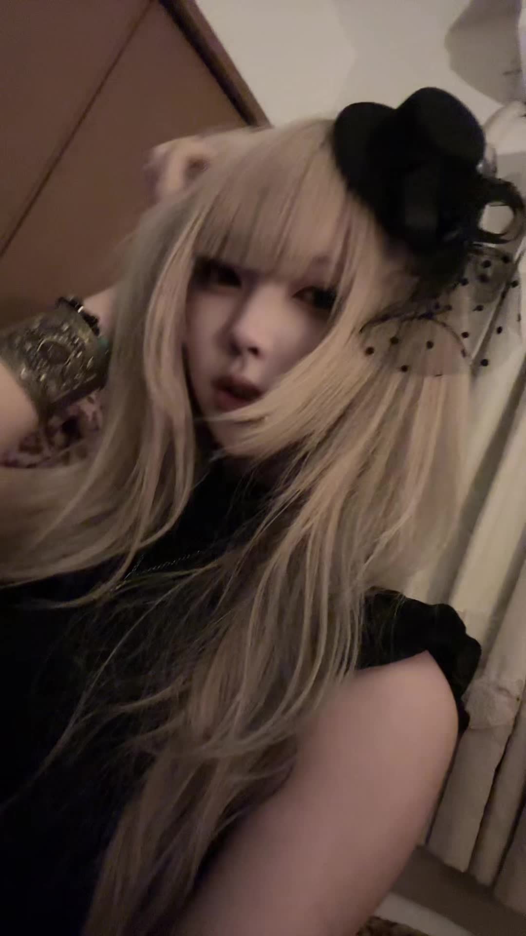 @Illya
