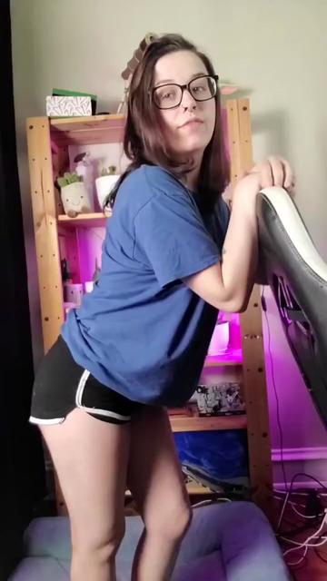@WEDGIEGIRLS