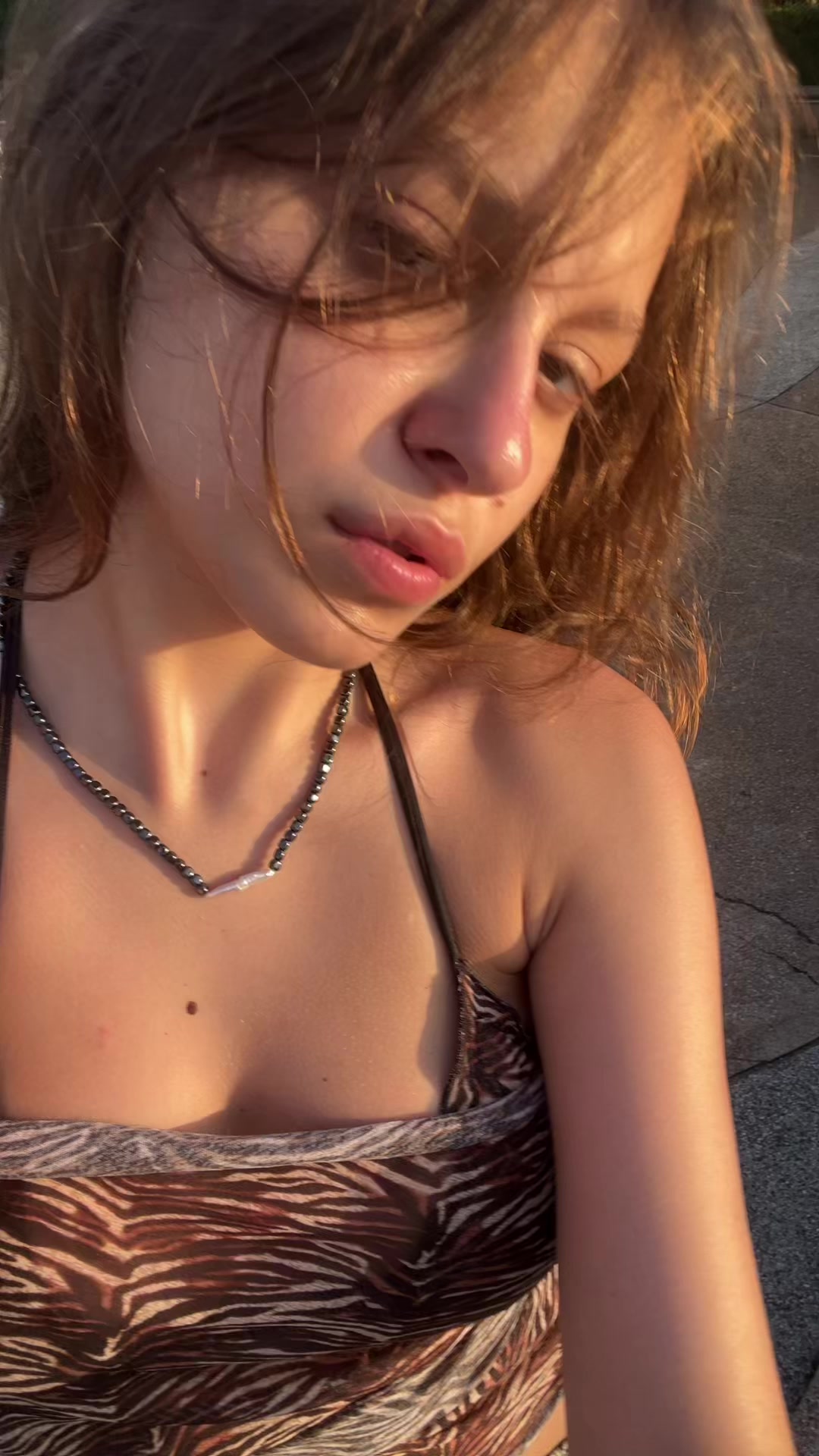@steshalotos