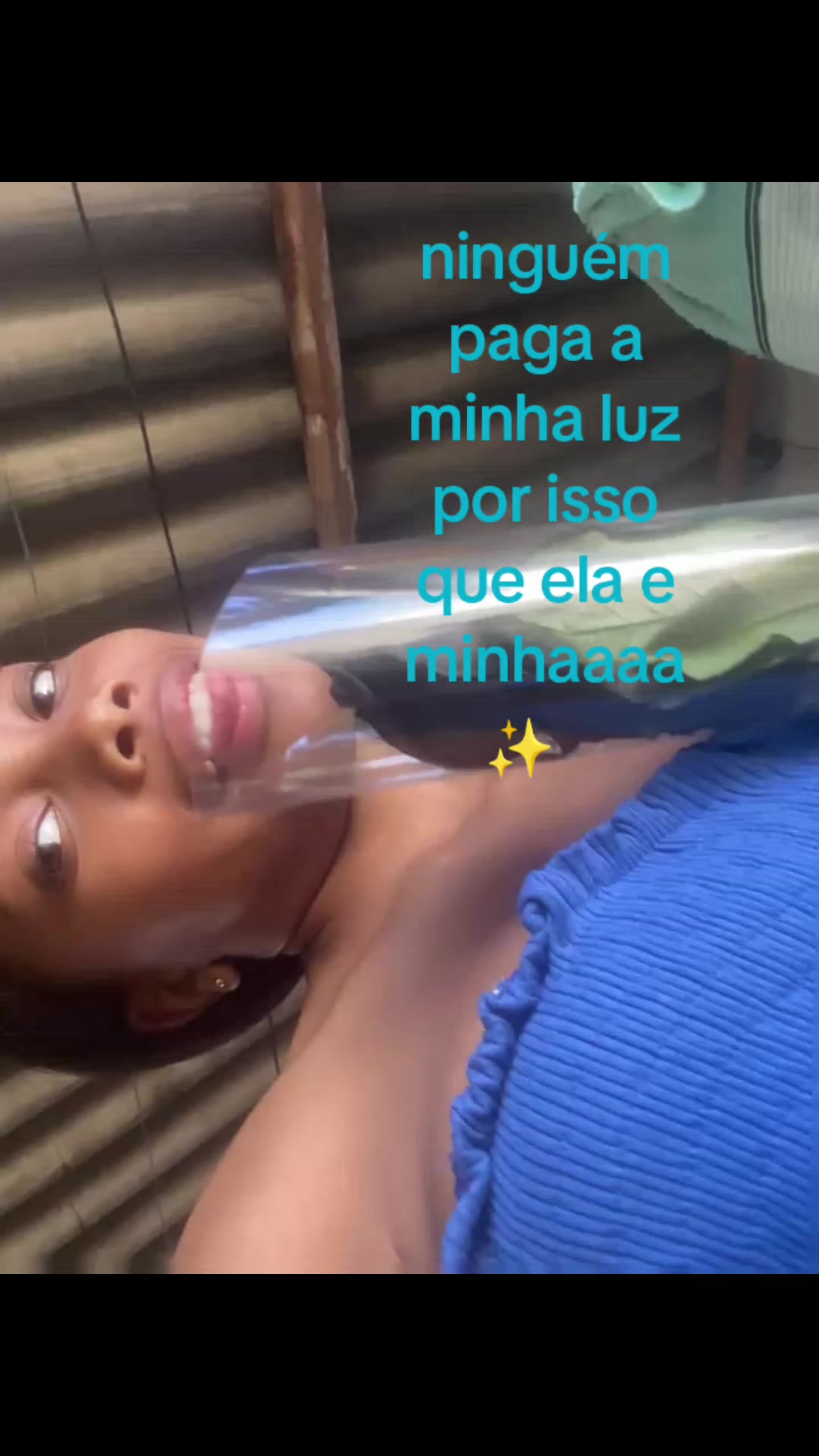 @Karolyne Vitória