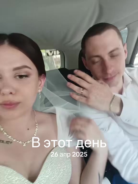 @Аннушка 🤍