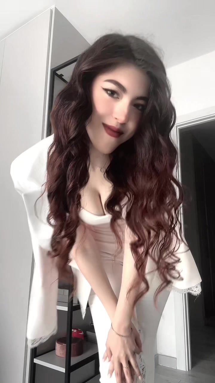 @Tory🖤🥀