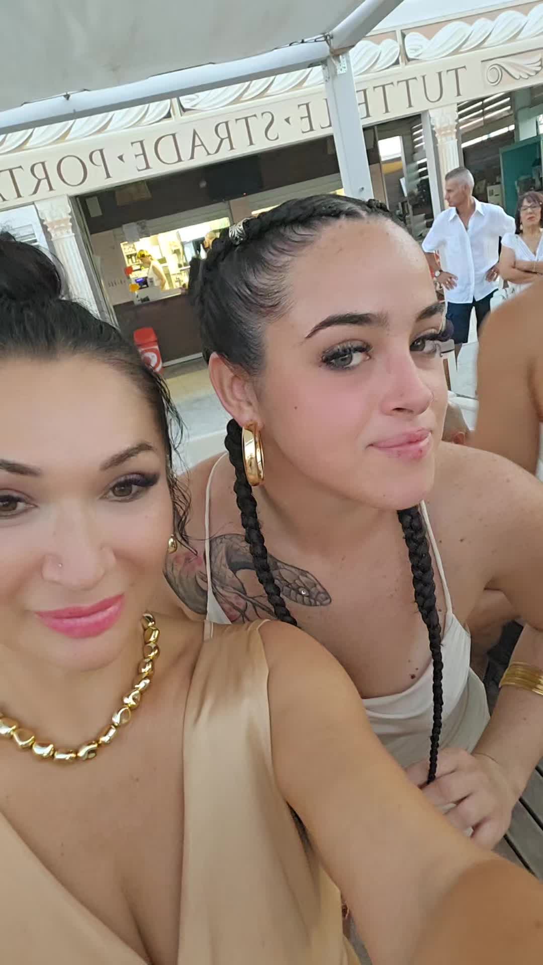 @Olenka